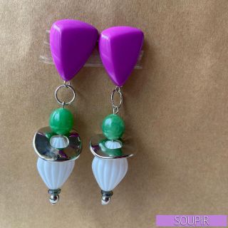 アメリヴィンテージ(Ameri VINTAGE)のハンドメイド　ピアス　like a pansy pierce(ピアス)