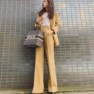 ザラ(ZARA)の新木優子着用　ZARA セットアップ　ジャケット　パンツ　セット(テーラードジャケット)