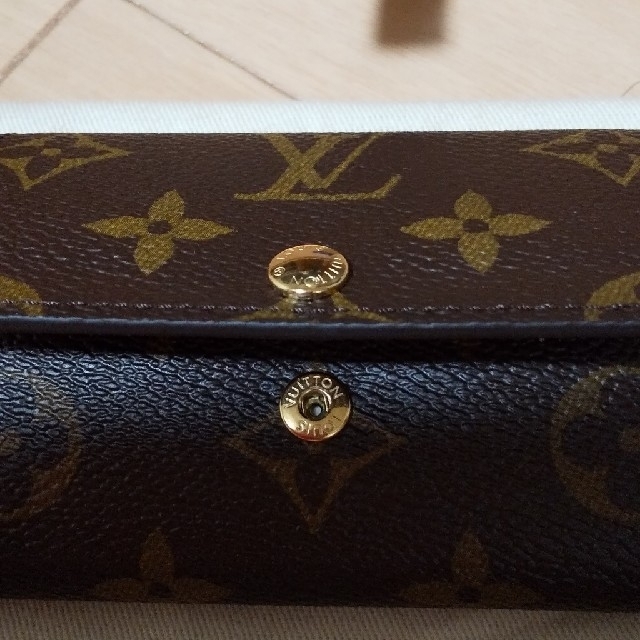 LOUIS VUITTON(ルイヴィトン)の【新品】LOUIS VUITTON ミュルティクレ6 キーケース レディースのファッション小物(キーケース)の商品写真