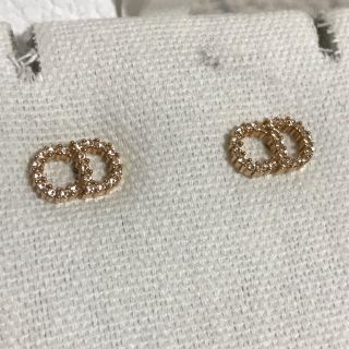 Christian Dior - ディオール ピアス ロゴ ピンクゴールドの通販 by