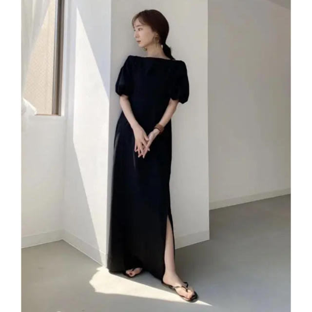 TODAYFUL(トゥデイフル)のlouren パフスリーブワンピース 即完売 新品未使用 SUZUMI SATO レディースのワンピース(ロングワンピース/マキシワンピース)の商品写真