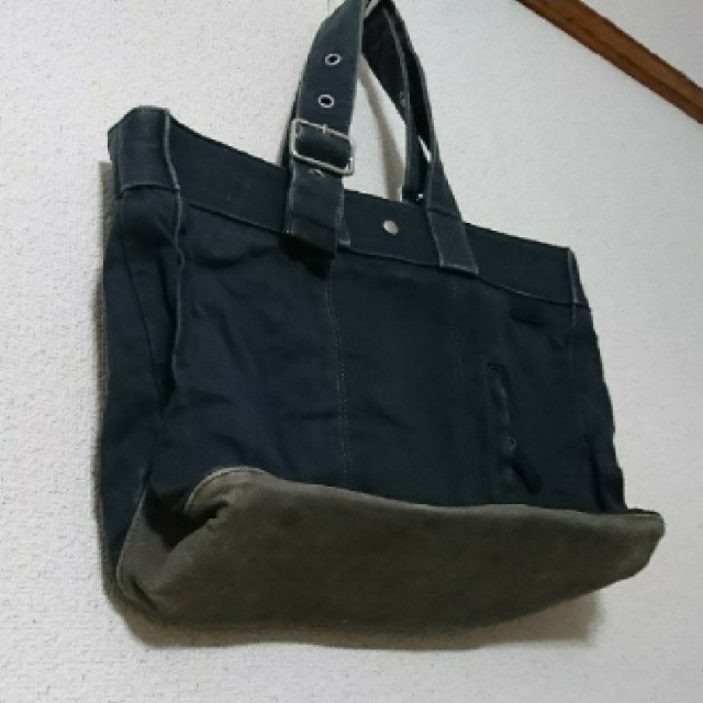 agnes b.(アニエスベー)のアニエスb　キャンバストートバッグ メンズのバッグ(トートバッグ)の商品写真
