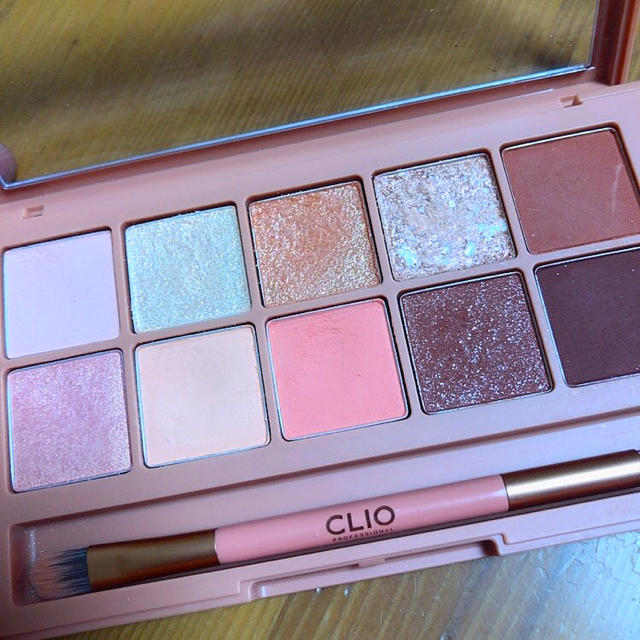 CLIO PRO EYE PALETTE 03 コーラルトーク コスメ/美容のベースメイク/化粧品(アイシャドウ)の商品写真