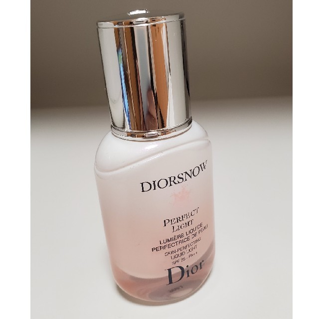 Dior　ディオール スノー パーフェクト ライト 30ml