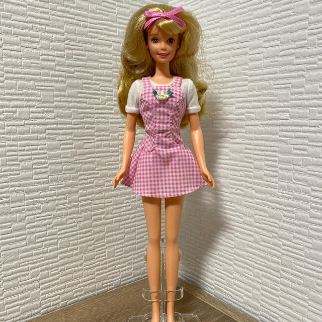 Barbie(バービー)のBarbie  人形　 キッズ/ベビー/マタニティのおもちゃ(ぬいぐるみ/人形)の商品写真