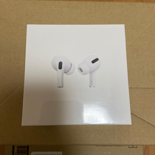 Apple(アップル)のApple AirPods Pro MWP22J/A エアポッズ プロ  スマホ/家電/カメラのオーディオ機器(ヘッドフォン/イヤフォン)の商品写真