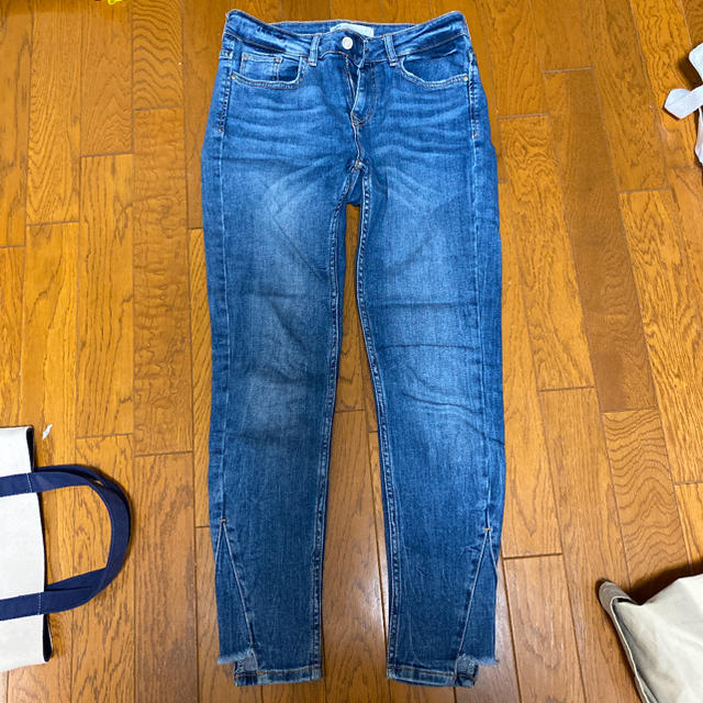 ZARA(ザラ)のZARA デニム38  レディースのパンツ(デニム/ジーンズ)の商品写真