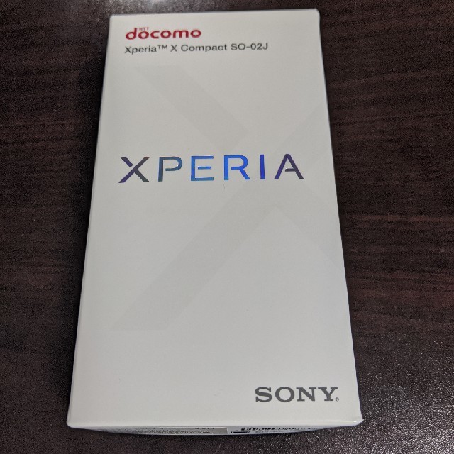 スマートフォン本体【未使用】docomo Xperia X Compact SO-02J