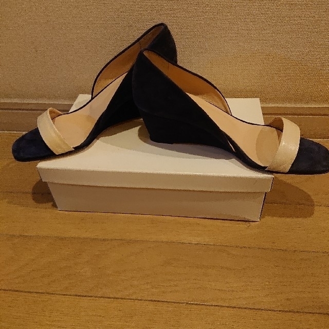 FABIO RUSCONI(ファビオルスコーニ)のファビオルスコーニ スエード パンプスサンダル レディースの靴/シューズ(サンダル)の商品写真