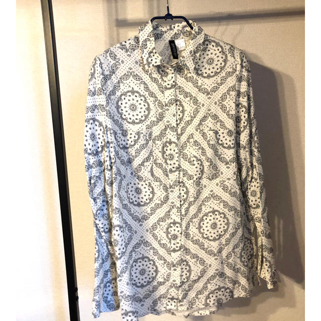 COMME des GARCONS(コムデギャルソン)の古着屋購入　お洒落なモダンデザインシャツ メンズのトップス(シャツ)の商品写真