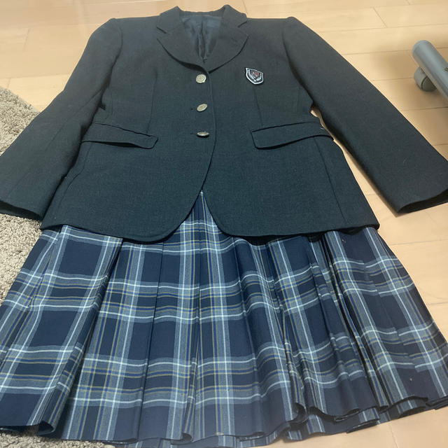 本物　高校女子制服