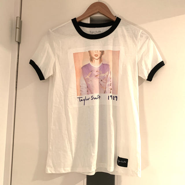 テイラースウィフト 1989 Tシャツの通販 by shop|ラクマ テイラースウィフト 1989 Tシャツの通販 by shop|ラクマ