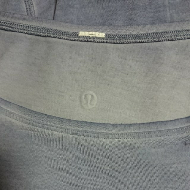 lululemon(ルルレモン)の《ルルレモン》Back in Action Long Sleeve *Fade スポーツ/アウトドアのトレーニング/エクササイズ(ヨガ)の商品写真