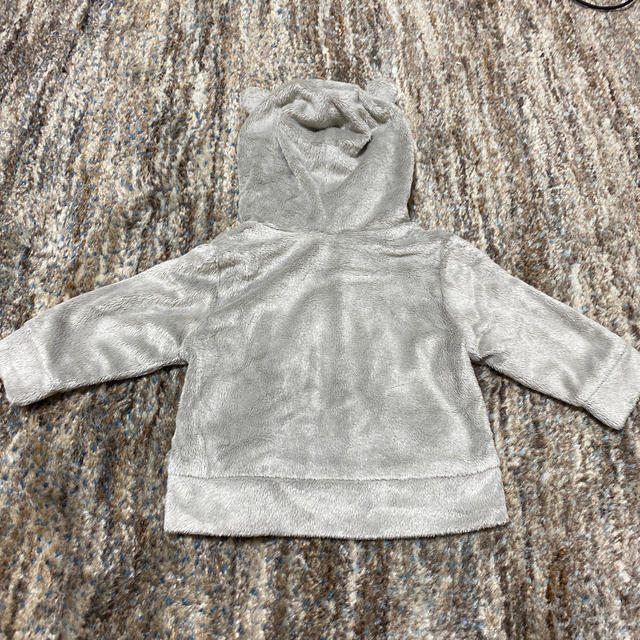 babyGAP(ベビーギャップ)のGAP パーカー　70cm キッズ/ベビー/マタニティのキッズ服男の子用(90cm~)(ジャケット/上着)の商品写真