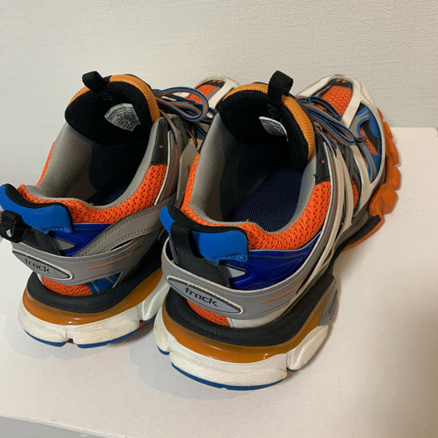 Balenciaga Track 44