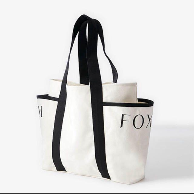 FOXEY(フォクシー)のFOXEY 限定ノベルティ　ダブルネームトートバッグ レディースのバッグ(トートバッグ)の商品写真