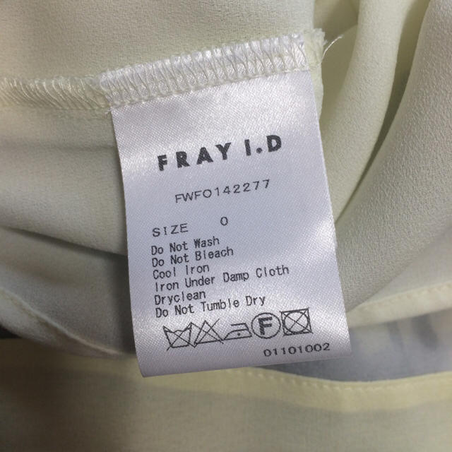 FRAY I.D(フレイアイディー)のシフォンフラワーワンピース レディースのワンピース(ミニワンピース)の商品写真