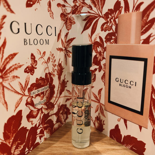 Gucci(グッチ)のグッチ　ブルーム　オードパルファム　1.5ml コスメ/美容の香水(香水(女性用))の商品写真