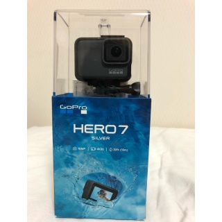 ゴープロ(GoPro)の【シルバーウィーク値下げ】goproHero7 silver 付属品付き(その他)