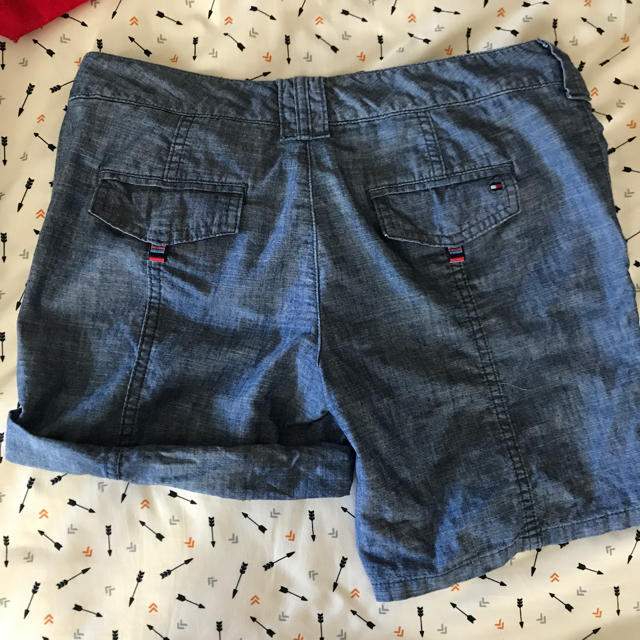 TOMMY HILFIGER(トミーヒルフィガー)の⭐︎最終価格⭐︎ Tommy HILFIGER レディース　ショートパンツ レディースのパンツ(ショートパンツ)の商品写真