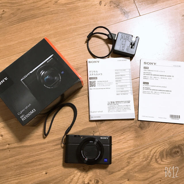 SONYデジタルカメラ！DSC-RX100M3 - コンパクトデジタルカメラ