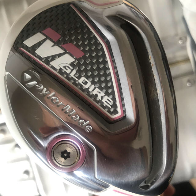 TaylorMade(テーラーメイド)のお値引！1回使用美品です⭐︎テーラーメイドM GRORIE ユーティリティー4番 スポーツ/アウトドアのゴルフ(クラブ)の商品写真