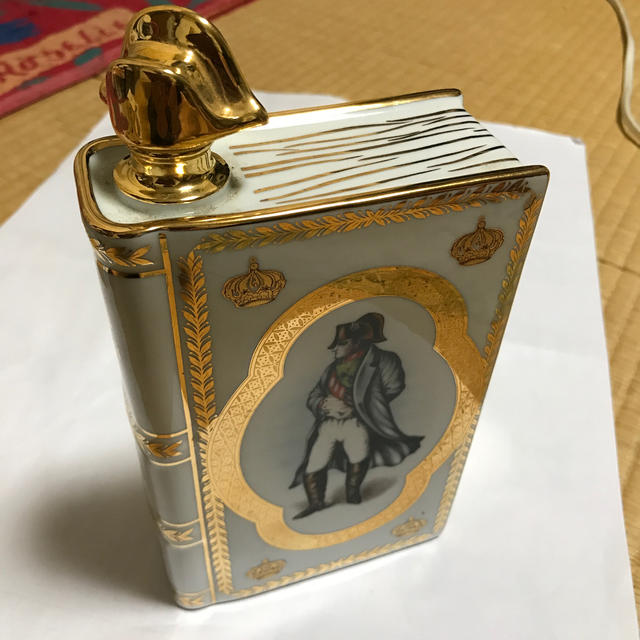 CAMUS NAPOLEON COGNAC空ボトル セブンレイコ様専用です。 食品/飲料/酒の酒(ブランデー)の商品写真