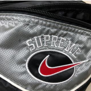 シュプリーム(Supreme)のsupreme NIKE bag(ショルダーバッグ)