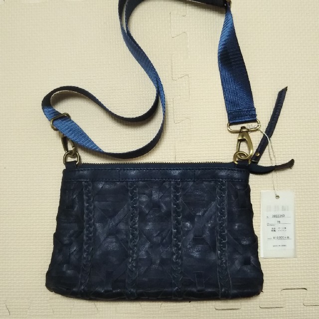 ANTI(アンチ)の定18000円 Anti Forme Design 本革3wayバッグ レディースのバッグ(ショルダーバッグ)の商品写真