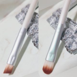 ✧SILVER × WHITE Eyebrow&Eyeshadow Brush✧(ブラシ・チップ)