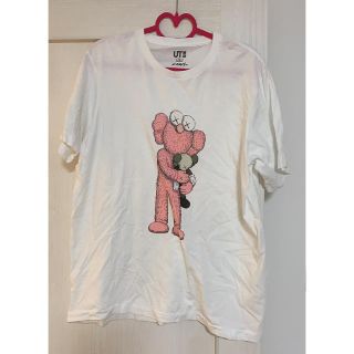 ユニクロ(UNIQLO)のKAWS  カウズ　UNIQLO(Tシャツ/カットソー(半袖/袖なし))