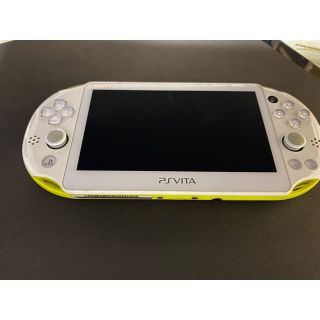 プレイステーションヴィータ(PlayStation Vita)のPS VITA WiFiモデル (PCH-2000)(携帯用ゲーム機本体)