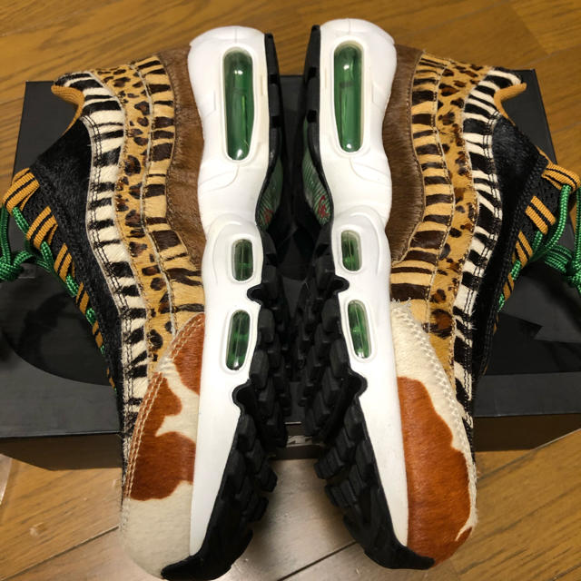 NIKE(ナイキ)のNIKE AIR MAX 95 DLX ATMOS ANIMAL PACK2.0 メンズの靴/シューズ(スニーカー)の商品写真