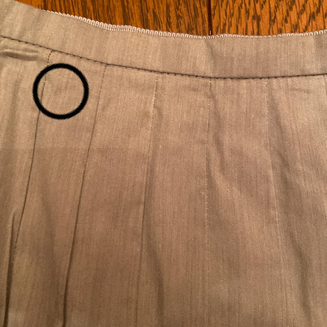 【Aquascutum】グレー/プリーツロングスカート【8S】 レディースのスカート(ロングスカート)の商品写真