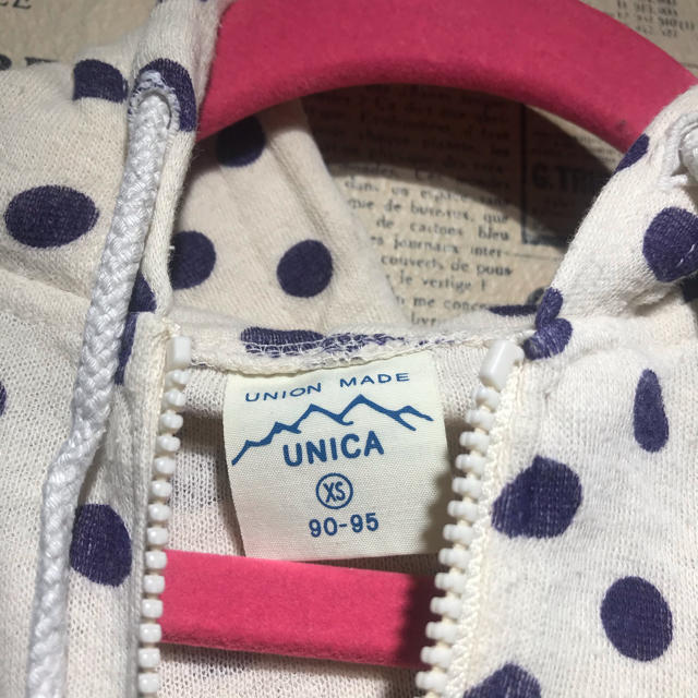 UNICA(ユニカ)のUNICA ユニカ パーカー size XS 90-95 キッズ/ベビー/マタニティのキッズ服女の子用(90cm~)(ジャケット/上着)の商品写真