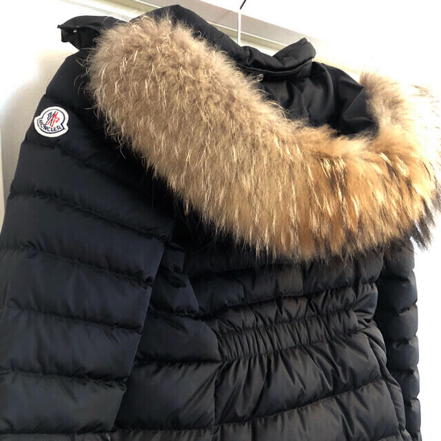 MONCLER(モンクレール)のモンクレール　ダウンコート美品！！！ レディースのジャケット/アウター(ダウンコート)の商品写真