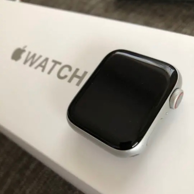 【美品】Apple Watch nike+series4 GPS 44mm