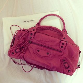 バレンシアガ(Balenciaga)のバレンシアガ♡̷ツィギー(ボストンバッグ)