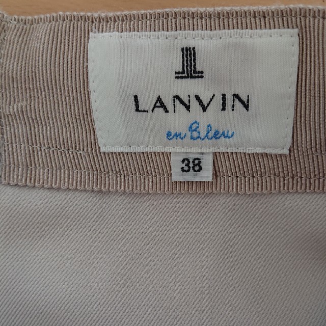 LANVIN en Bleu(ランバンオンブルー)のLANVINスカート レディースのスカート(ひざ丈スカート)の商品写真