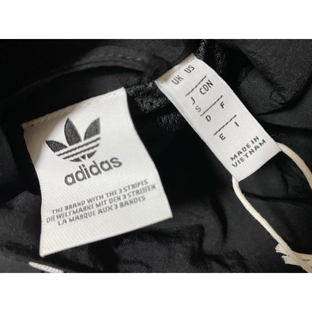 adidas(アディダス)のadidas originals アディダス ジャージ トラックジャケット レディースのジャケット/アウター(ナイロンジャケット)の商品写真