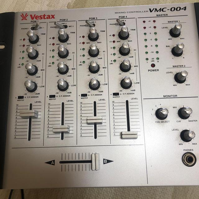 vestax  vmc-004 1