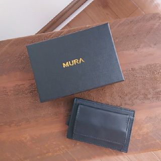 ムルーア(MURUA)の【MURA】RFIDスキミング防止機能付 レザー カーボン 三つ折り ミニ財布(折り財布)