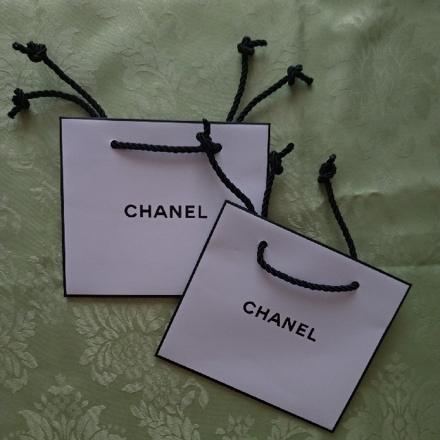 CHANEL(シャネル)のCHANEL　ショッパー レディースのバッグ(ショップ袋)の商品写真