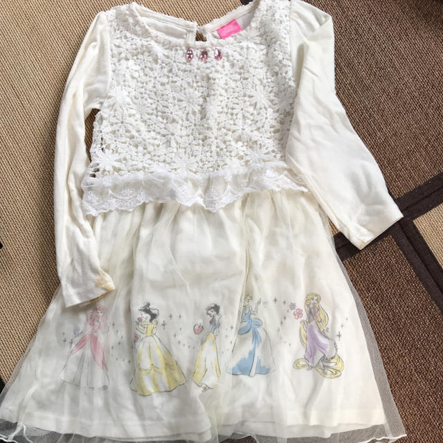 しまむら(シマムラ)の専用！プリンセス  長袖　ワンピース キッズ/ベビー/マタニティのキッズ服女の子用(90cm~)(ワンピース)の商品写真