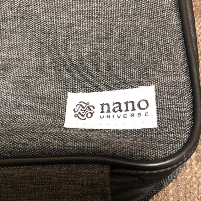 nano・universe(ナノユニバース)の新品未使用 雑誌付録 nano UNIVERSE トラベルポーチ レディースのファッション小物(ポーチ)の商品写真