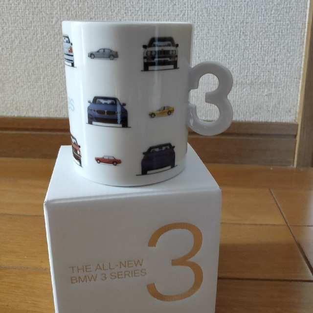 BMW(ビーエムダブリュー)のBMW 3シリーズ マグカップ インテリア/住まい/日用品のキッチン/食器(グラス/カップ)の商品写真