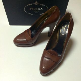 プラダ(PRADA)の【GW限定☆お値下げ】レザーパンプス(ハイヒール/パンプス)