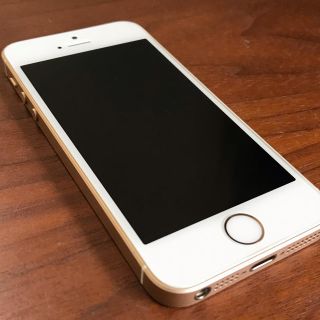 アップル(Apple)のiPhone SE Gold SIMフリー　美品　32GB (スマートフォン本体)