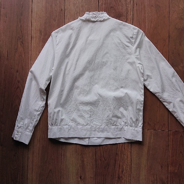 Rouge vif(ルージュヴィフ)の可愛い白のシャツ レディースのトップス(シャツ/ブラウス(長袖/七分))の商品写真