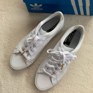 アディダス(adidas)のお値下げ中 新品・未使用 アディダススニーカー(スニーカー)